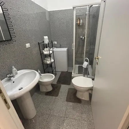 Alojamento de Acomodação e Pequeno-almoço Torrebianca Trieste