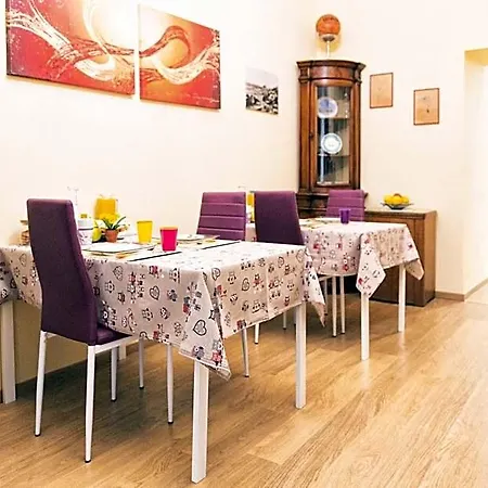 Alojamento de Acomodação e Pequeno-almoço Torrebianca Trieste